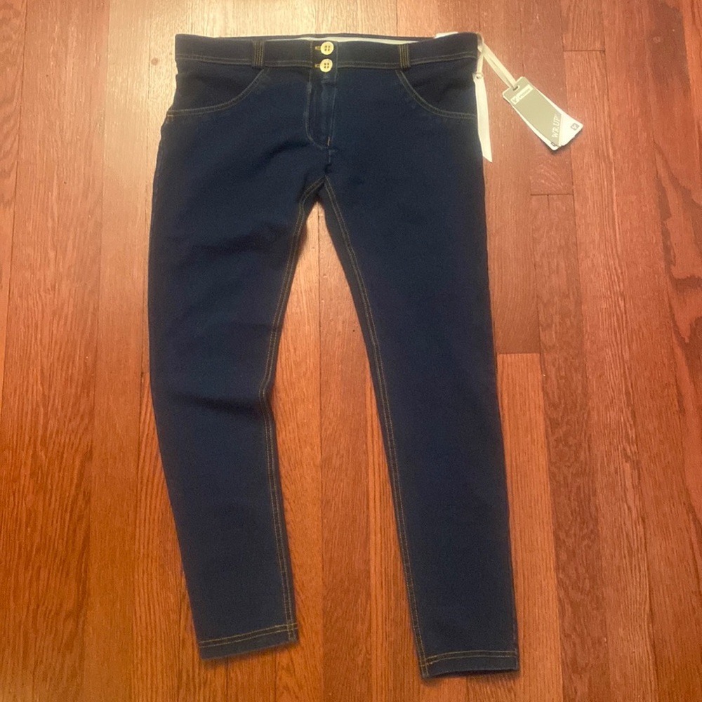 Freddy darkwash WR.UP Pantalune 7/8.80%cotton20%elastin.Size L. BNWT. NEVR WORN!